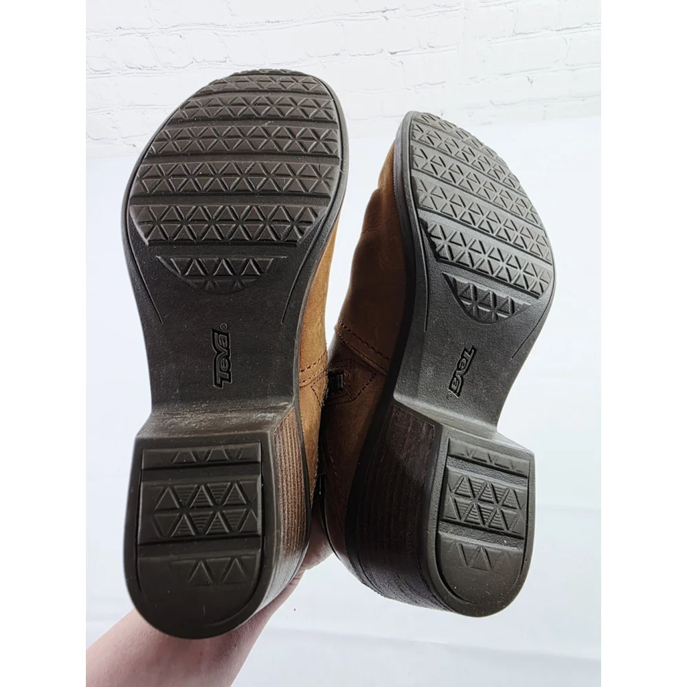 Teva Foxy Brown Leather Side Zip Block Heel Ankle Boot Women's Size 8